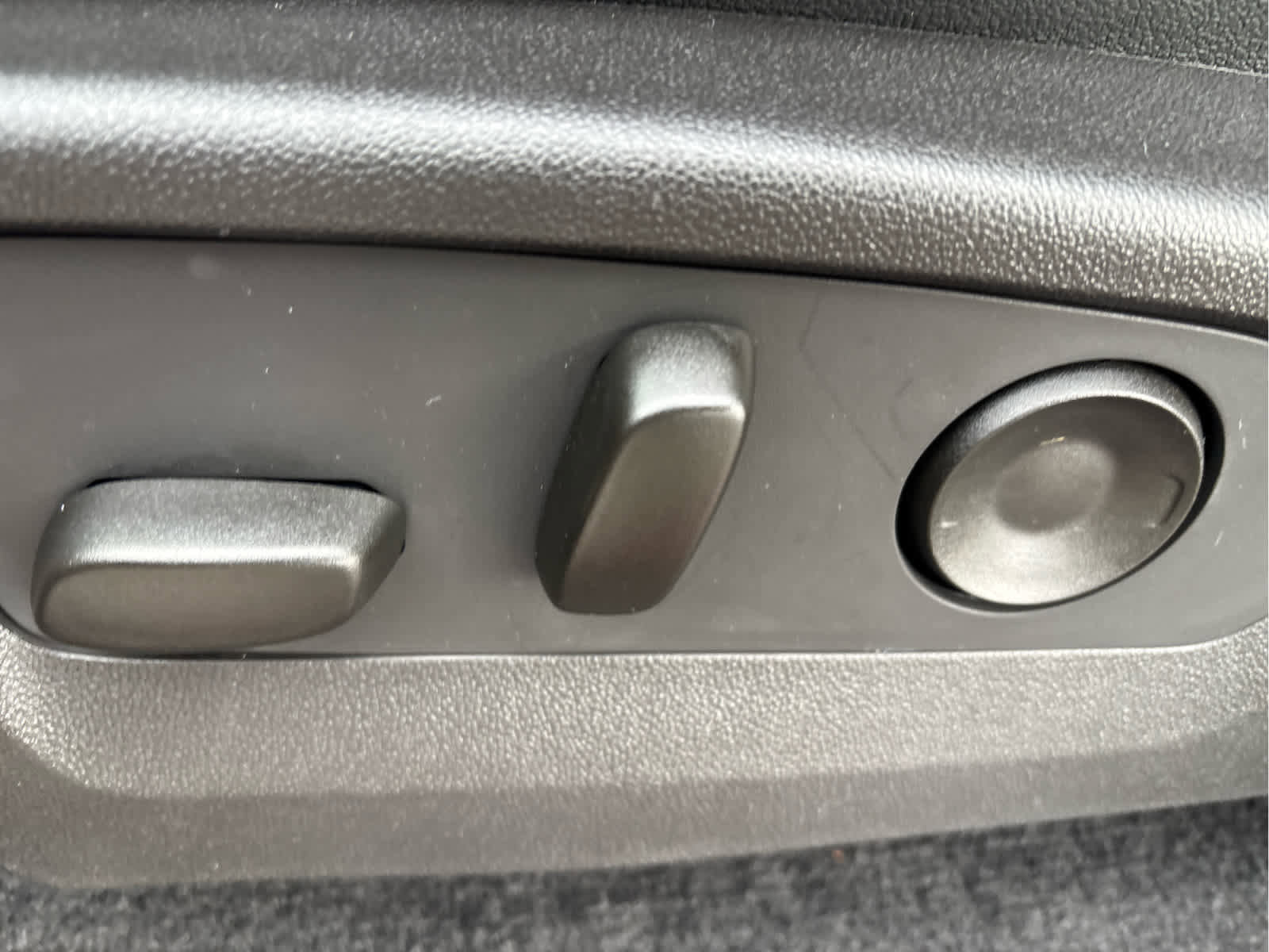 Certified 2026 GMC Canyon Elevation w/ Convenience Package image 10