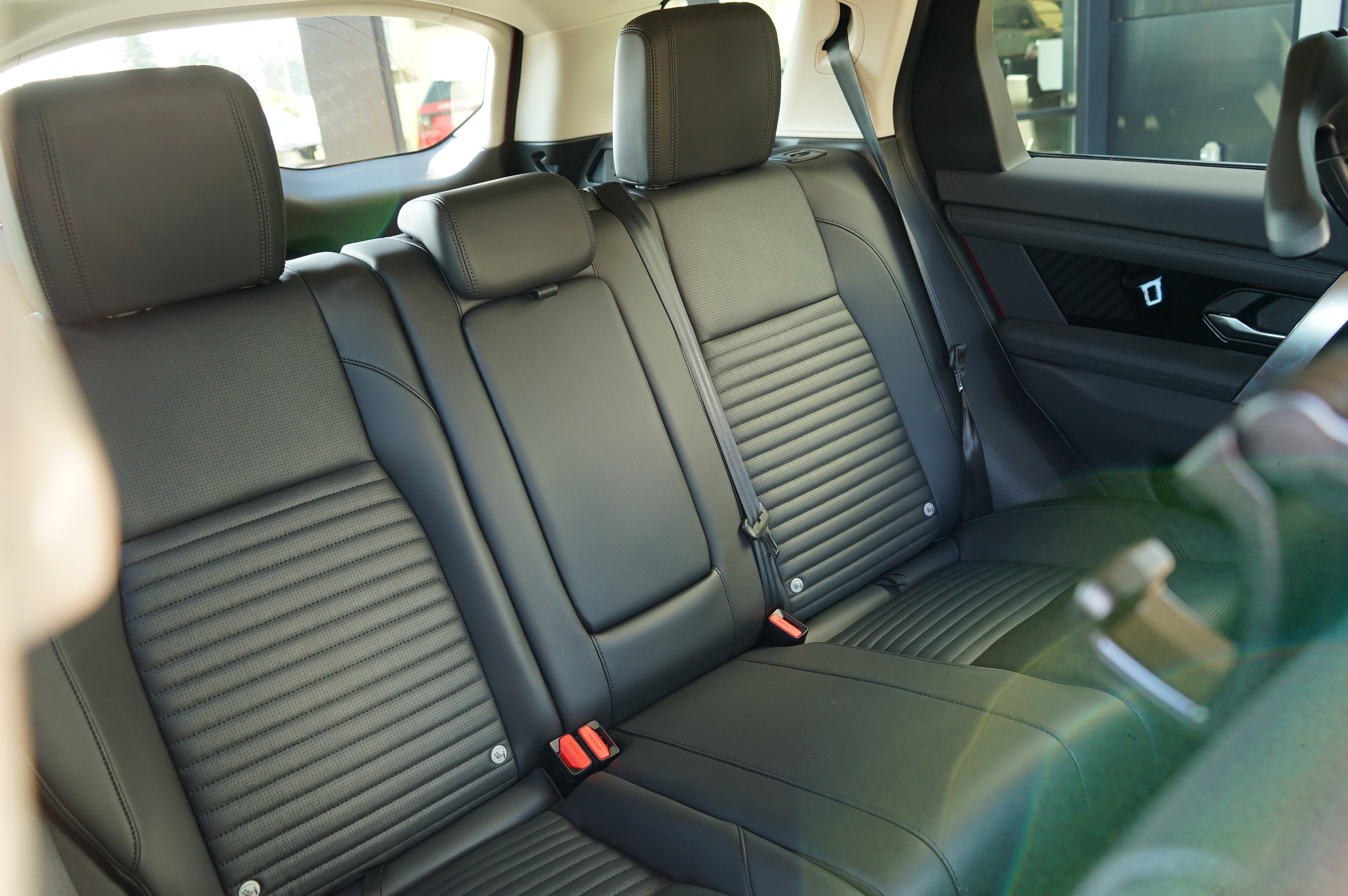 Used 2024 Land Rover Discovery Sport S AWD/4WD image 30