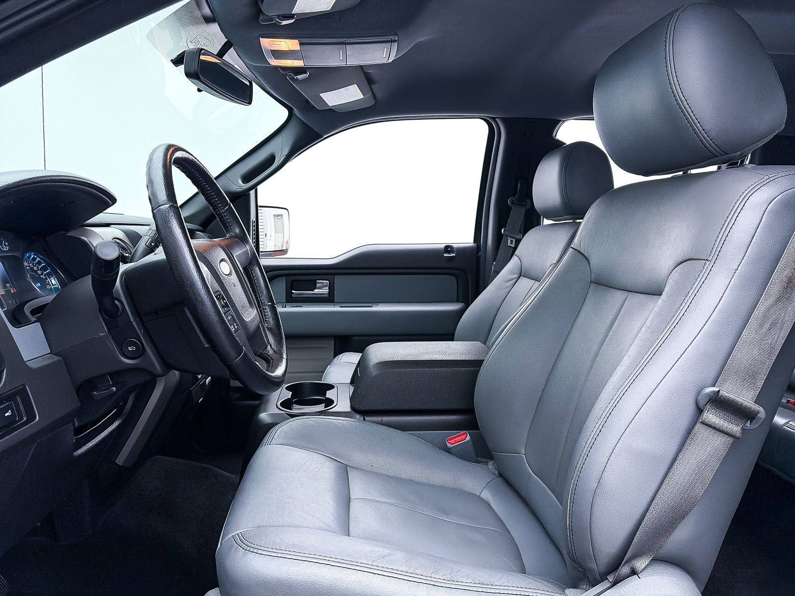 Used 2014 Ford F150 XLT w/ XLT Chrome Package image 12