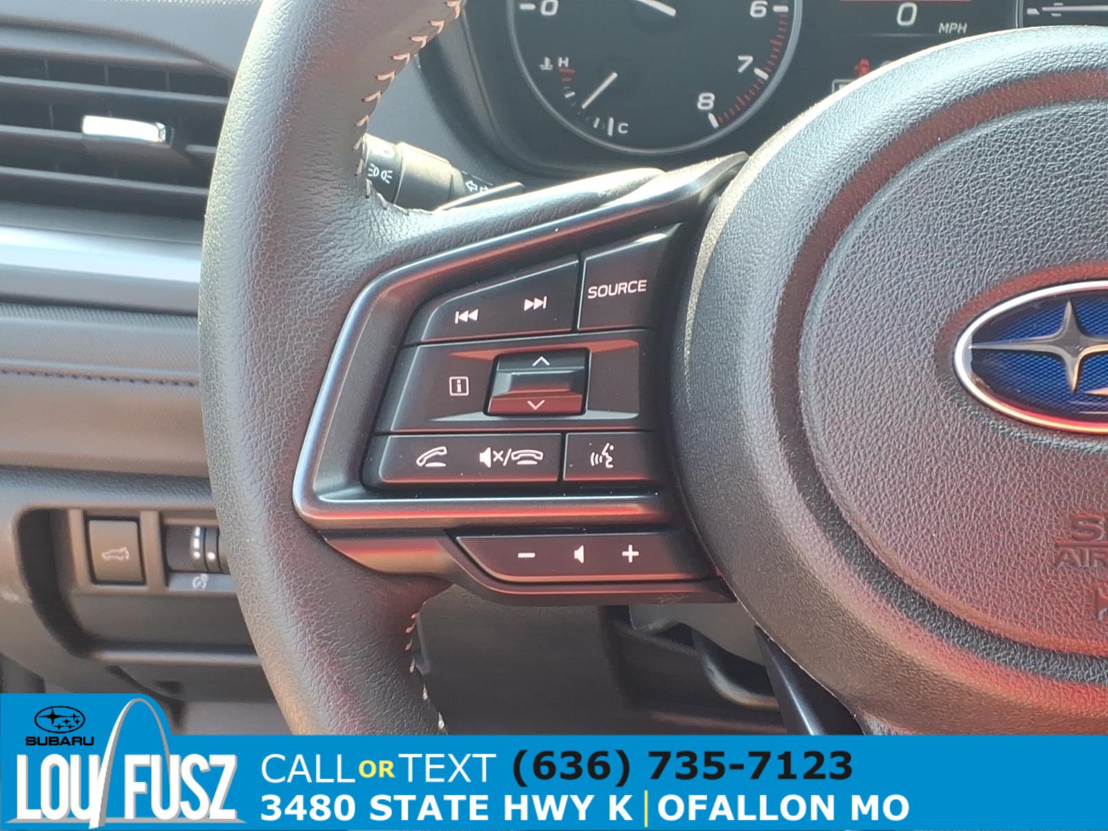 Used 2025 Subaru Forester Limited AWD/4WD image 17