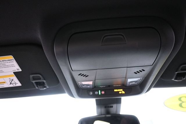 Used 2023 Chevrolet Equinox RS w/ RS Leather Package FWD image 12