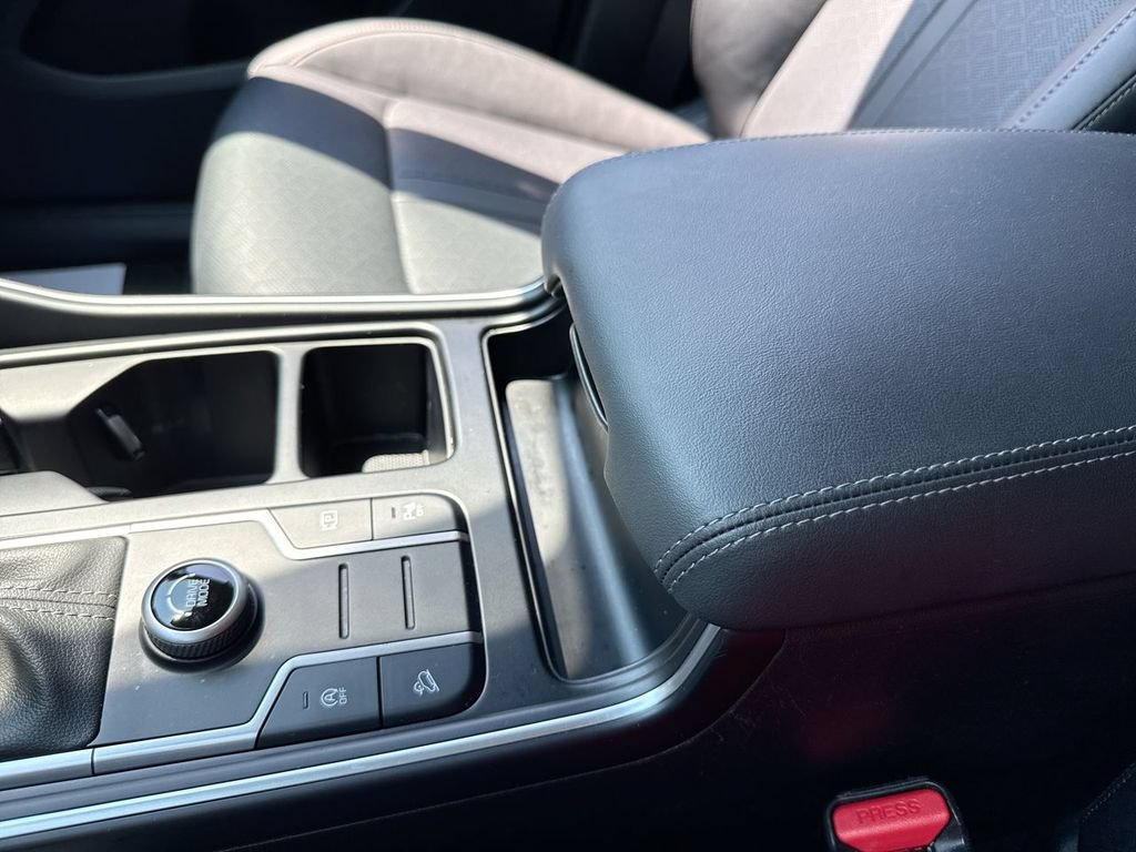Used 2022 Kia Sorento S w/ Panoramic Sunroof Package FWD image 21