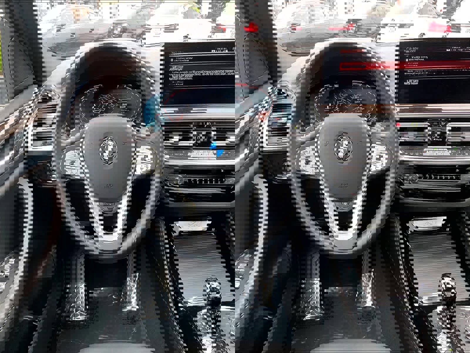 Used 2024 BMW X4 xDrive30i image 8