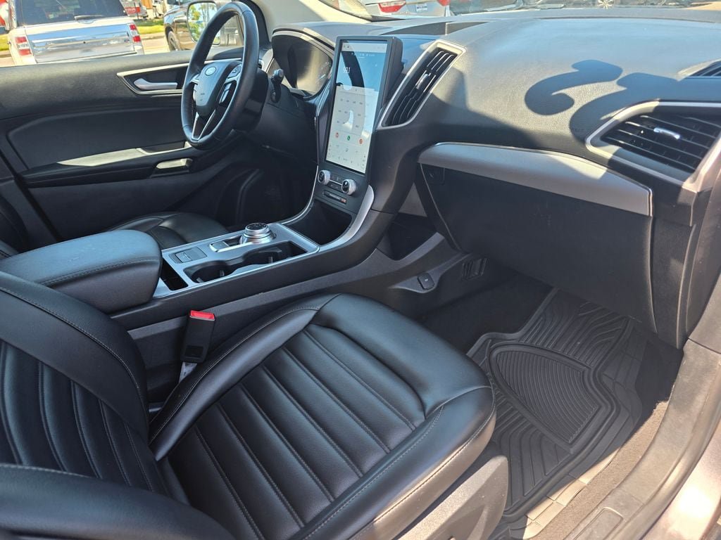 Used 2022 Ford Edge SEL AWD/4WD image 26
