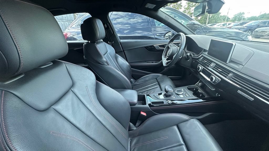 Used 2018 Audi A4 2.0T Premium Plus w/ Premium Plus Package AWD/4WD image 5