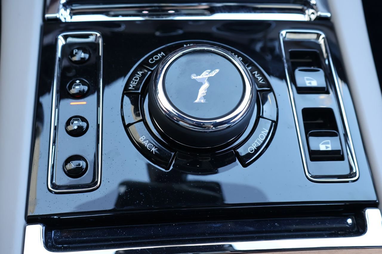 Certified 2021 Rolls-Royce Ghost AWD/4WD image 27