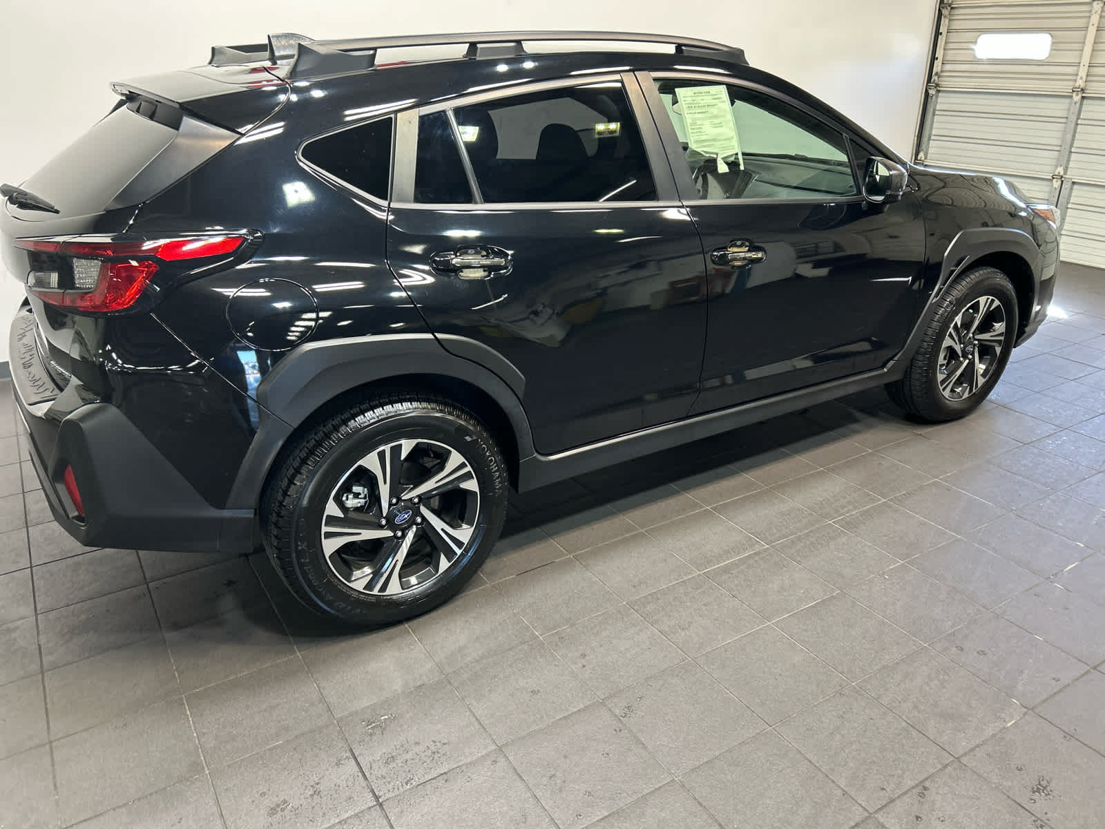 Used 2024 Subaru Crosstrek 2.0i Premium AWD/4WD image 5