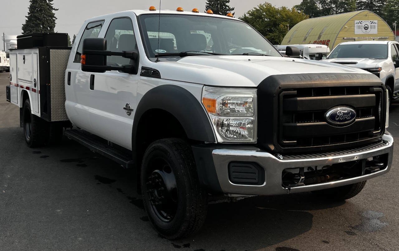 Used 2012 Ford F550 4x4 Crew Cab Super Duty w/ Payload Upgrade Pkg image 3
