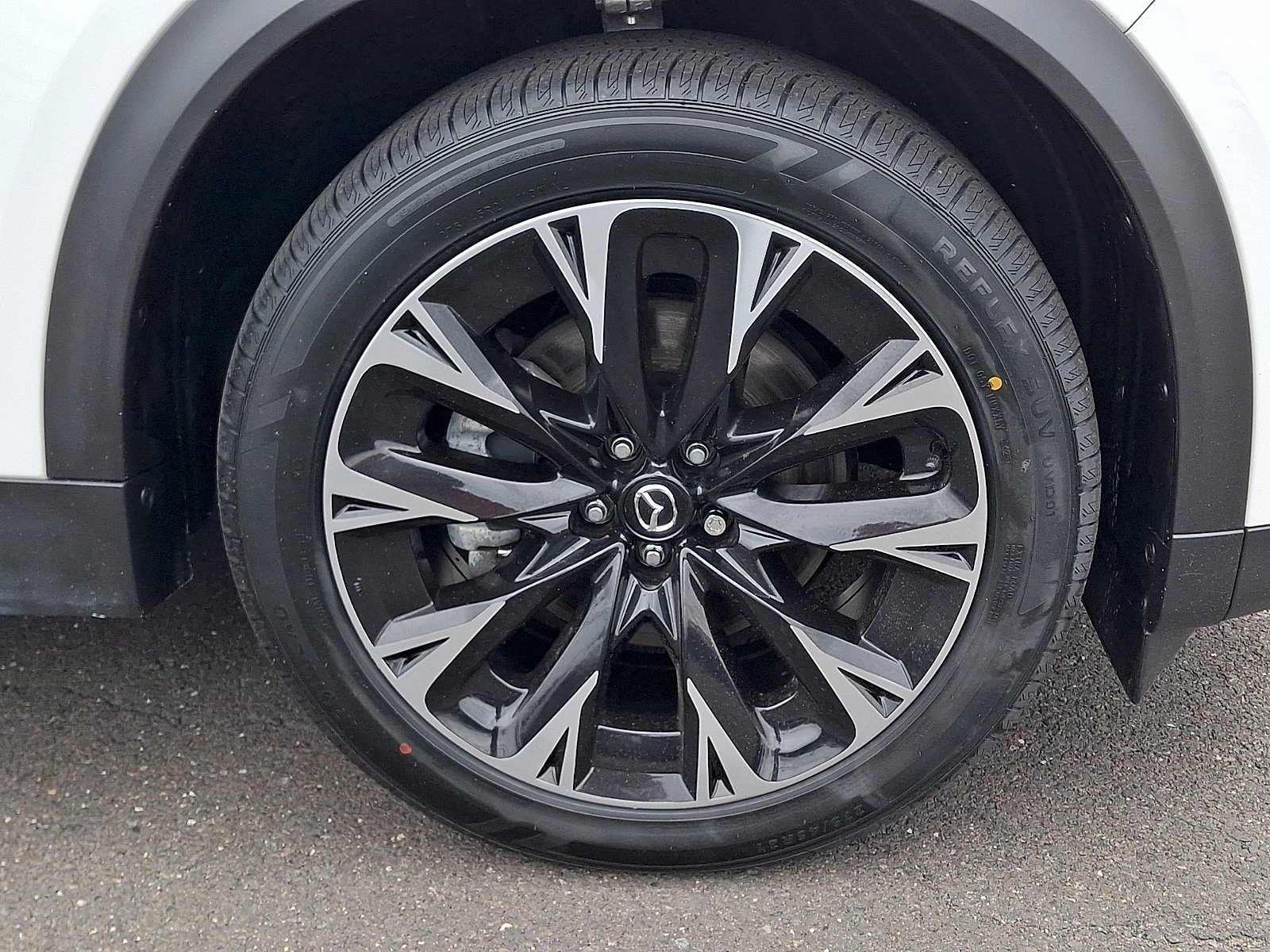 Certified 2024 MAZDA CX-90 Plug-In Hybrid w/ Premium Plus AWD/4WD image 9