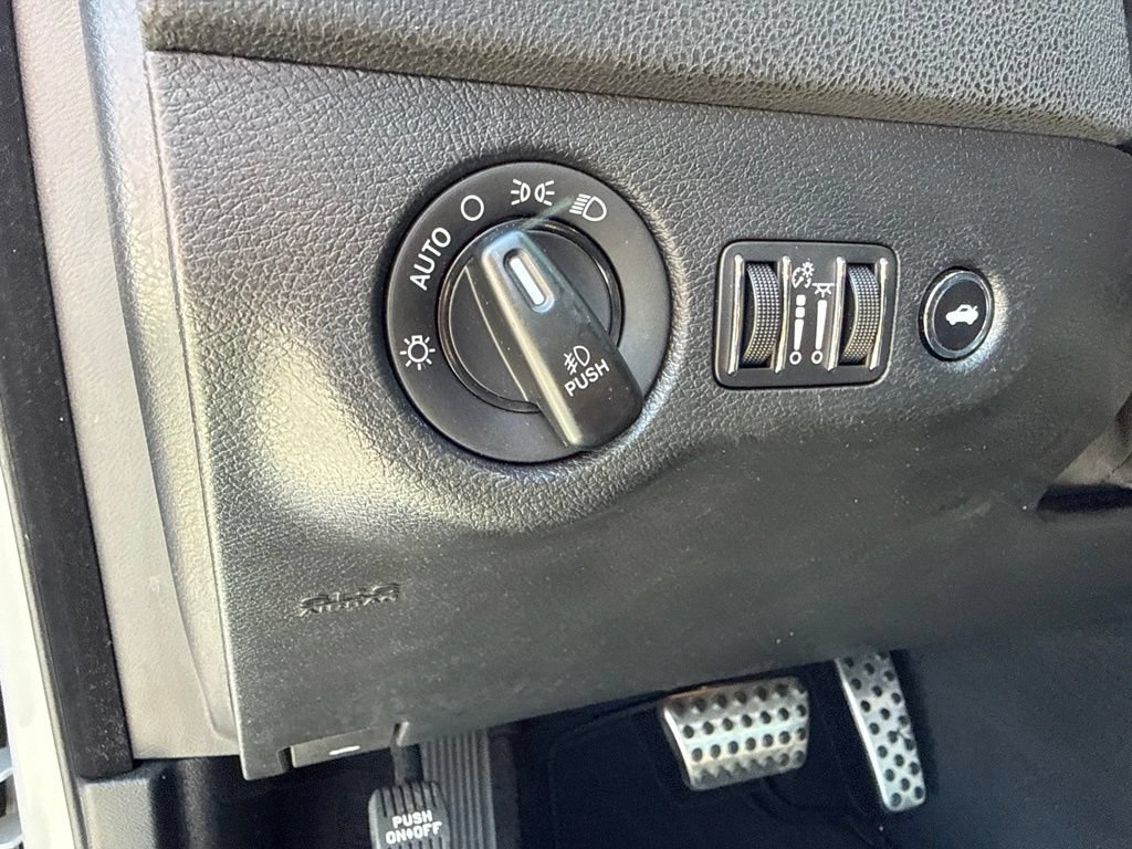 Used 2020 Dodge Charger Scat Pack RWD image 19