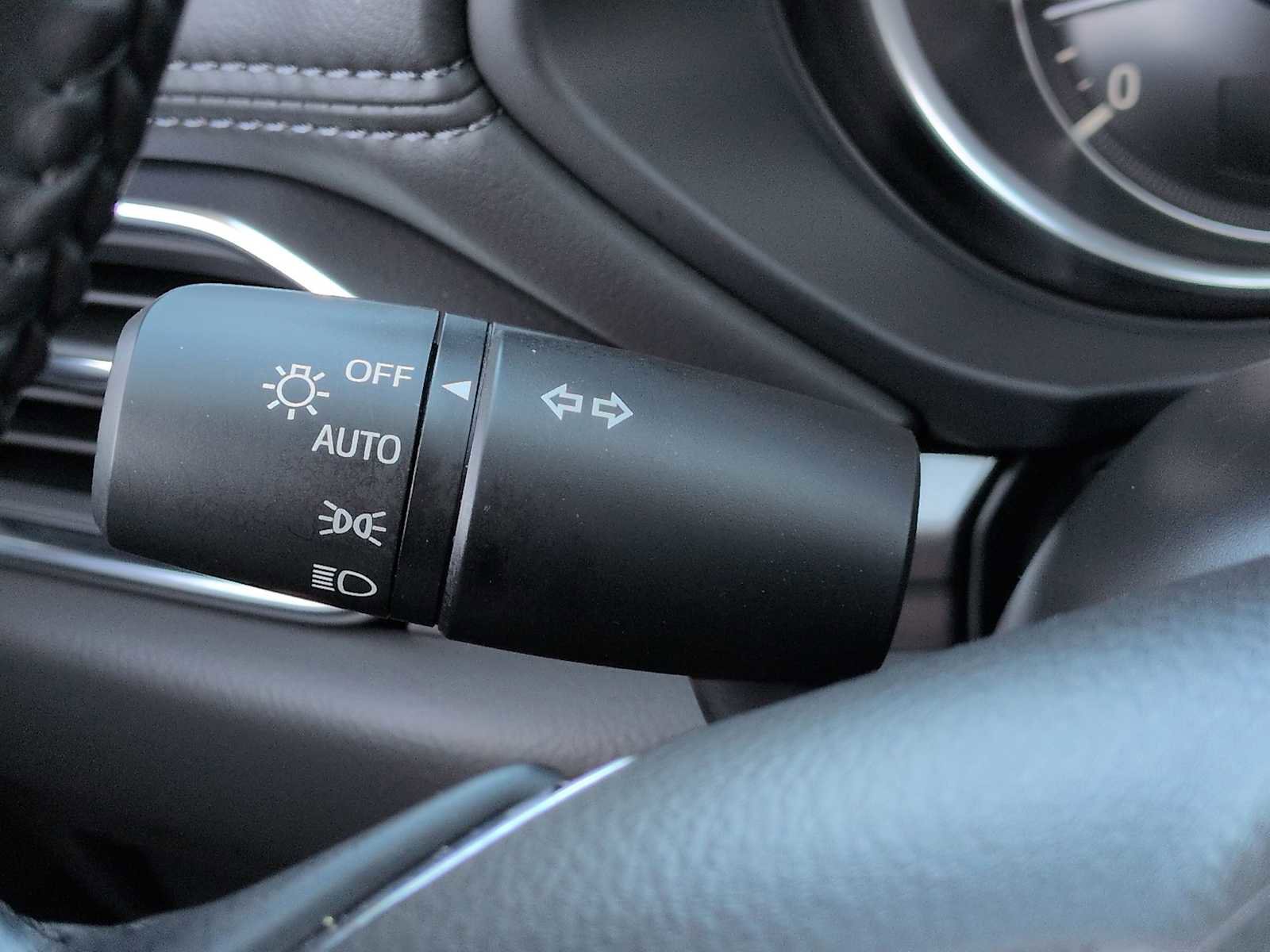 Used 2025 MAZDA CX-5 AWD 2.5 S w/ Select Package image 27