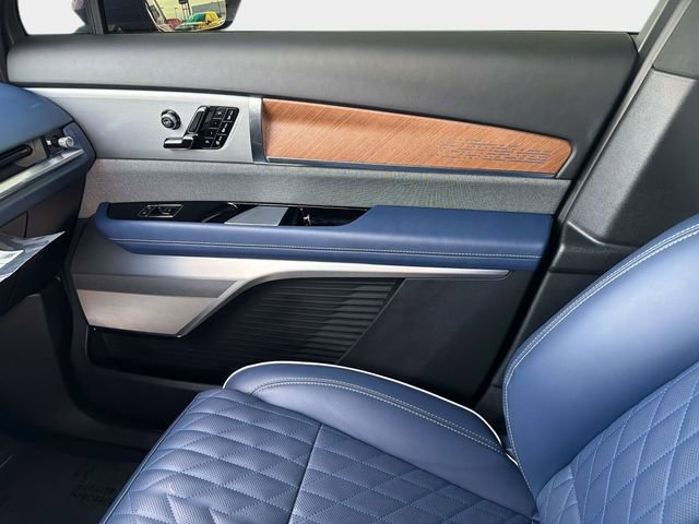 Used 2026 Cadillac Vistiq Premium Luxury image 20