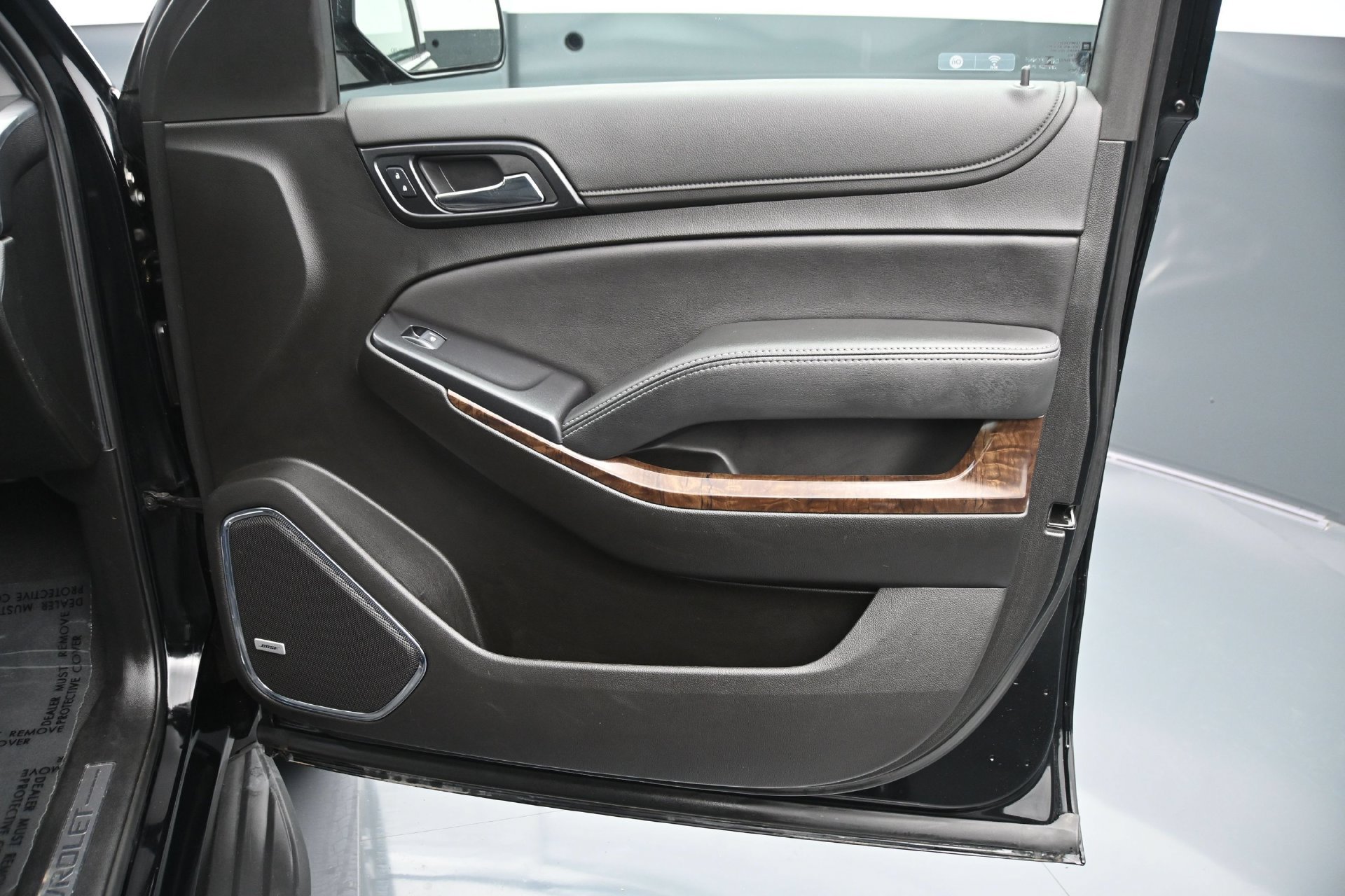 Used 2019 Chevrolet Tahoe LT AWD/4WD image 12