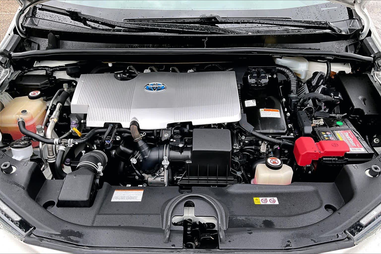 Used 2018 Toyota Prius Two w/ Prius Two Safety Plus Package FWD image 32