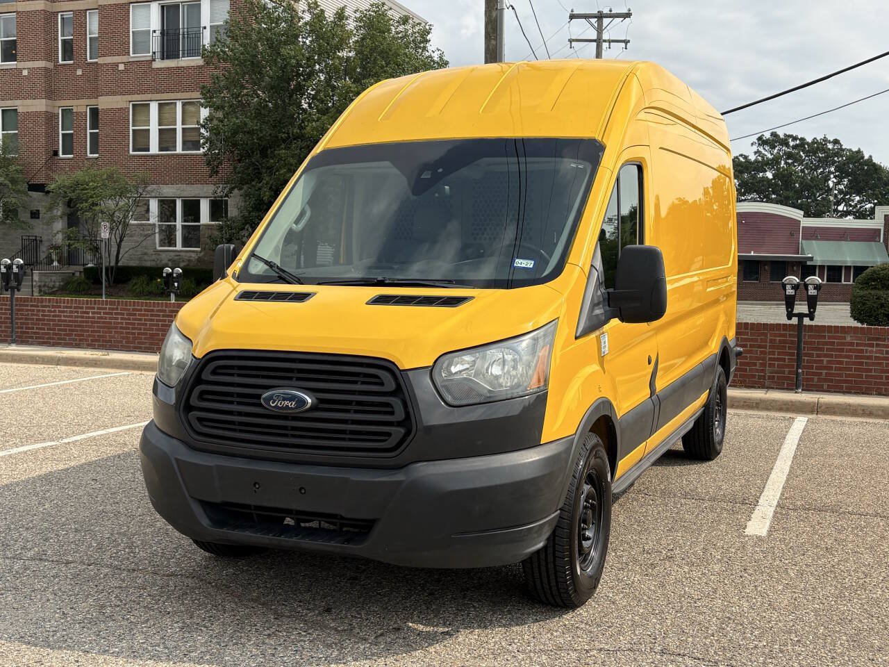 Used 2016 Ford Transit 250 148 High Roof RWD image 3