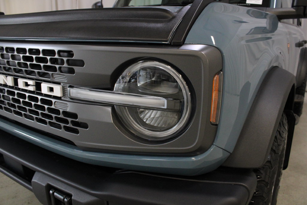 Used 2023 Ford Bronco Badlands AWD/4WD image 33