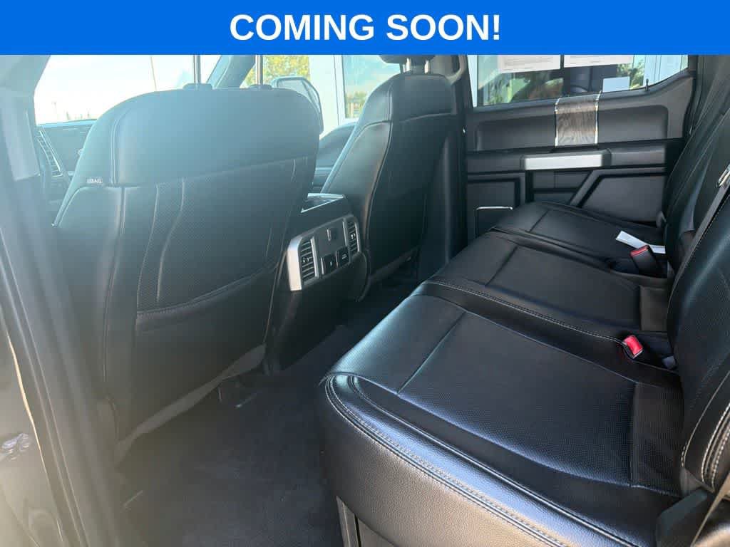 Used 2017 Ford F250 Lariat w/ Lariat Value Package AWD/4WD image 6