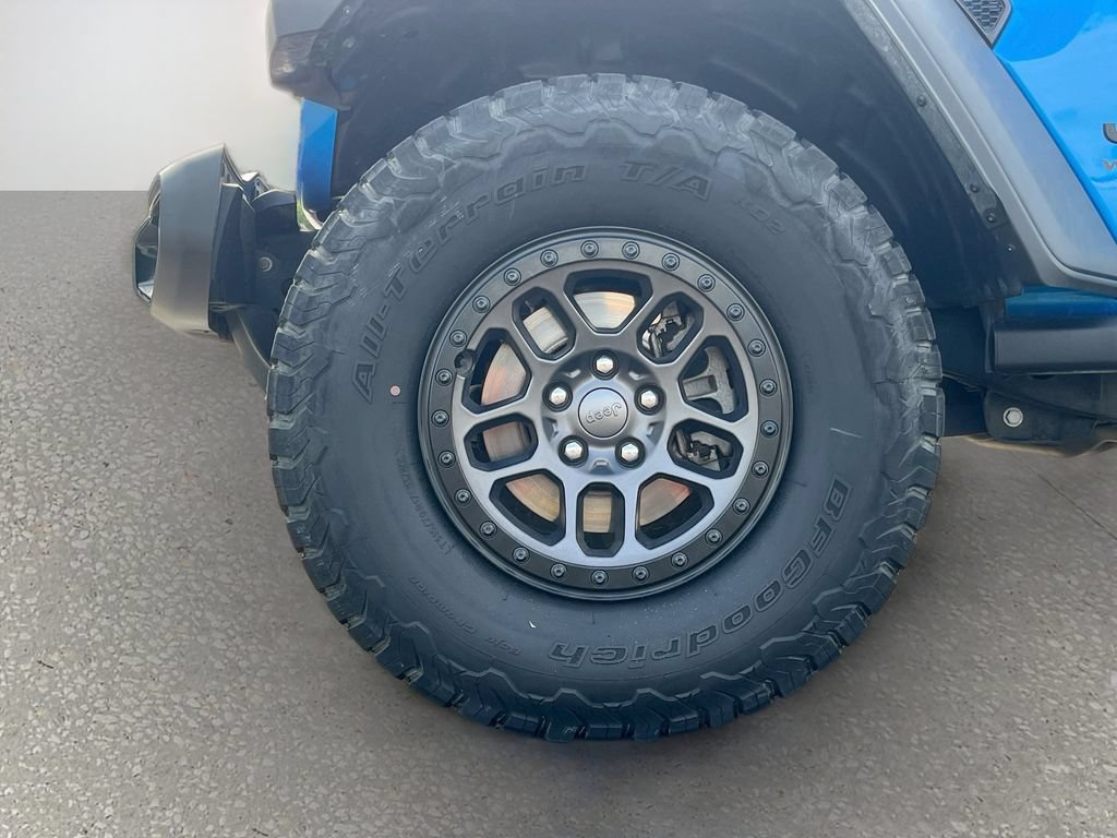 Used 2022 Jeep Wrangler Unlimited Sport w/ Xtreme Recon 35" Tire Package AWD/4WD image 28