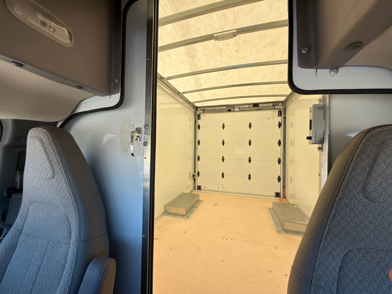 New 2024 Chevrolet Express 3500 w/ Power Convenience Package RWD image 28