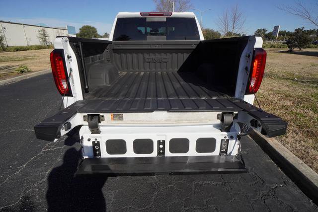 Used 2025 GMC Sierra 1500 SLT w/ SLT Premium Plus Package image 12