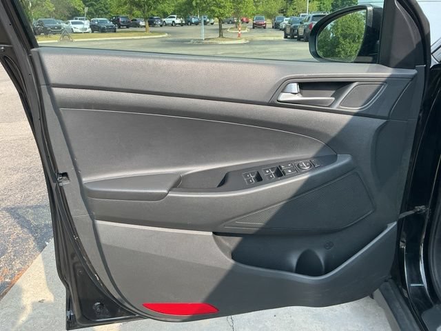 Used 2016 Hyundai Tucson Limited w/ Option Group 03 AWD/4WD image 19