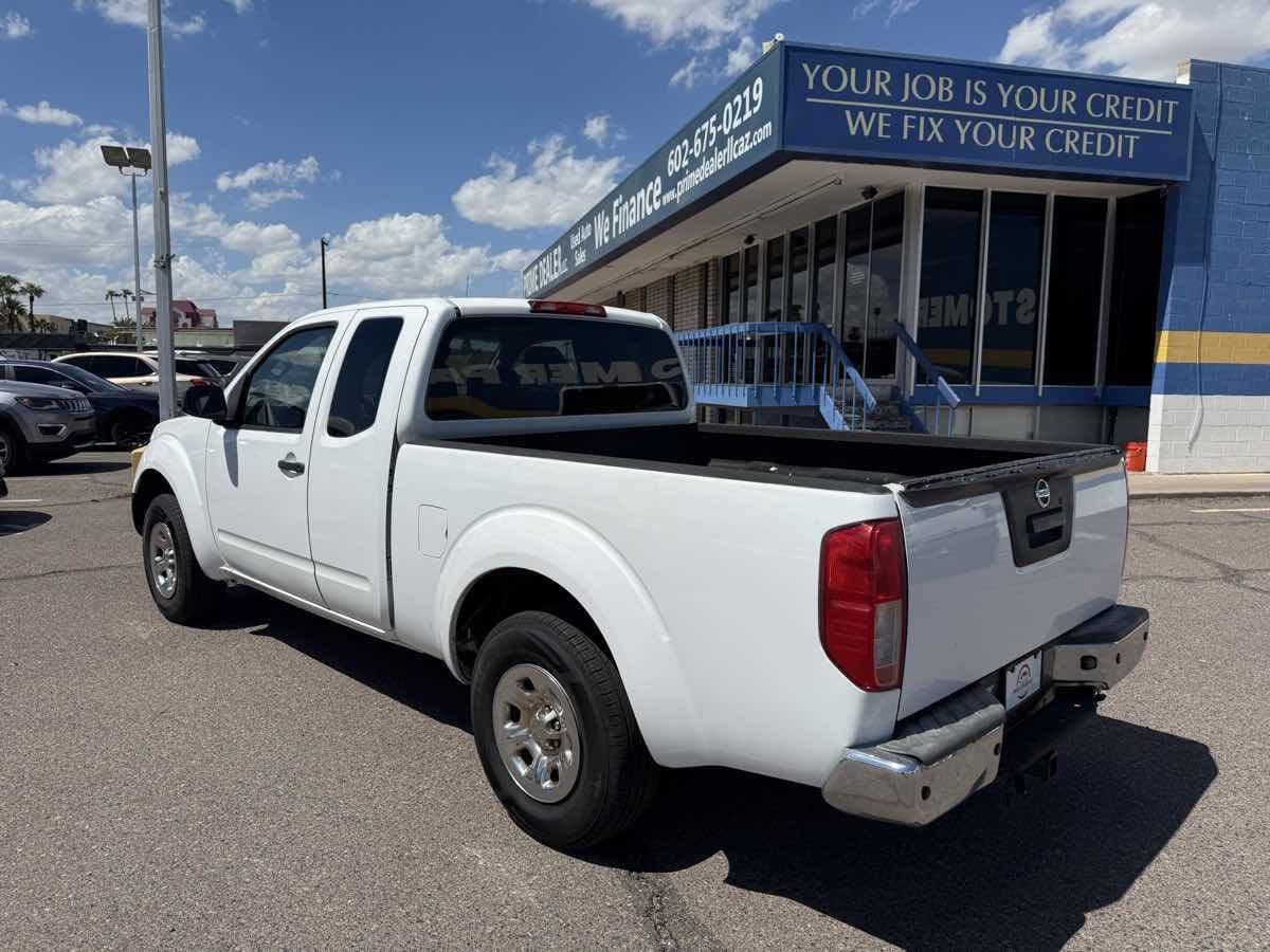 Used 2016 Nissan Frontier S image 3