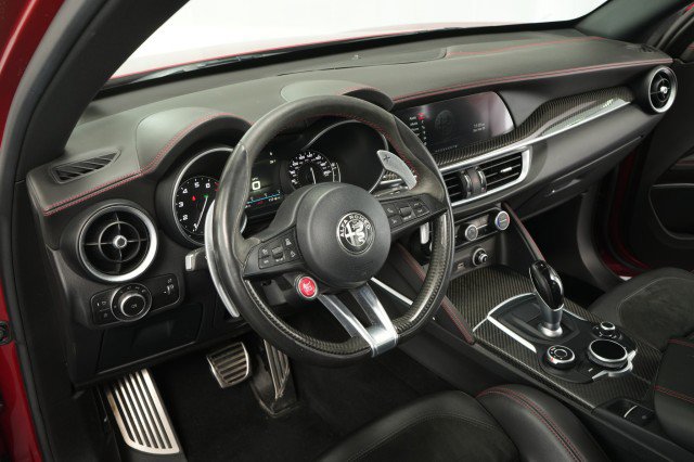 Used 2018 Alfa Romeo Stelvio Quadrifoglio w/ Driver Assist Dynamic Package image 41