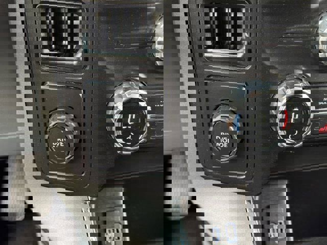 Used 2021 Ford F150 XLT w/ Equipment Group 302A High image 22