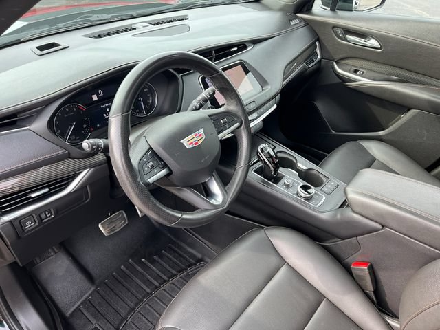 Used 2020 Cadillac XT4 Sport w/ Driver Awareness Package AWD/4WD image 27
