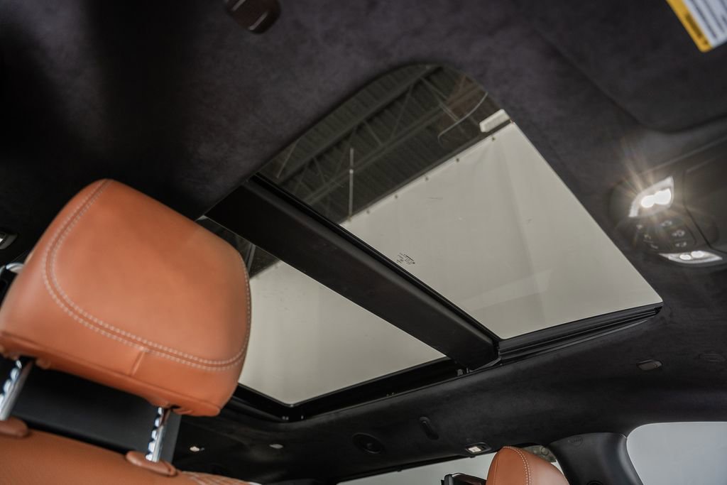 New 2026 Chrysler Pacifica Pinnacle image 34