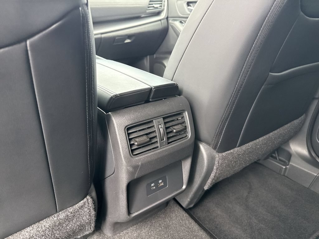 Used 2023 Nissan Rogue SV w/ SV Premium B Package FWD image 20