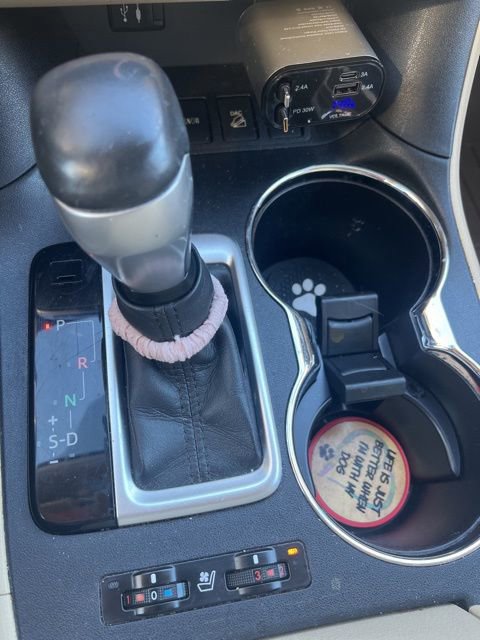 Used 2015 Toyota Highlander Limited image 19