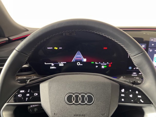 Used 2025 Audi Q5 Premium w/ Convenience Package image 23