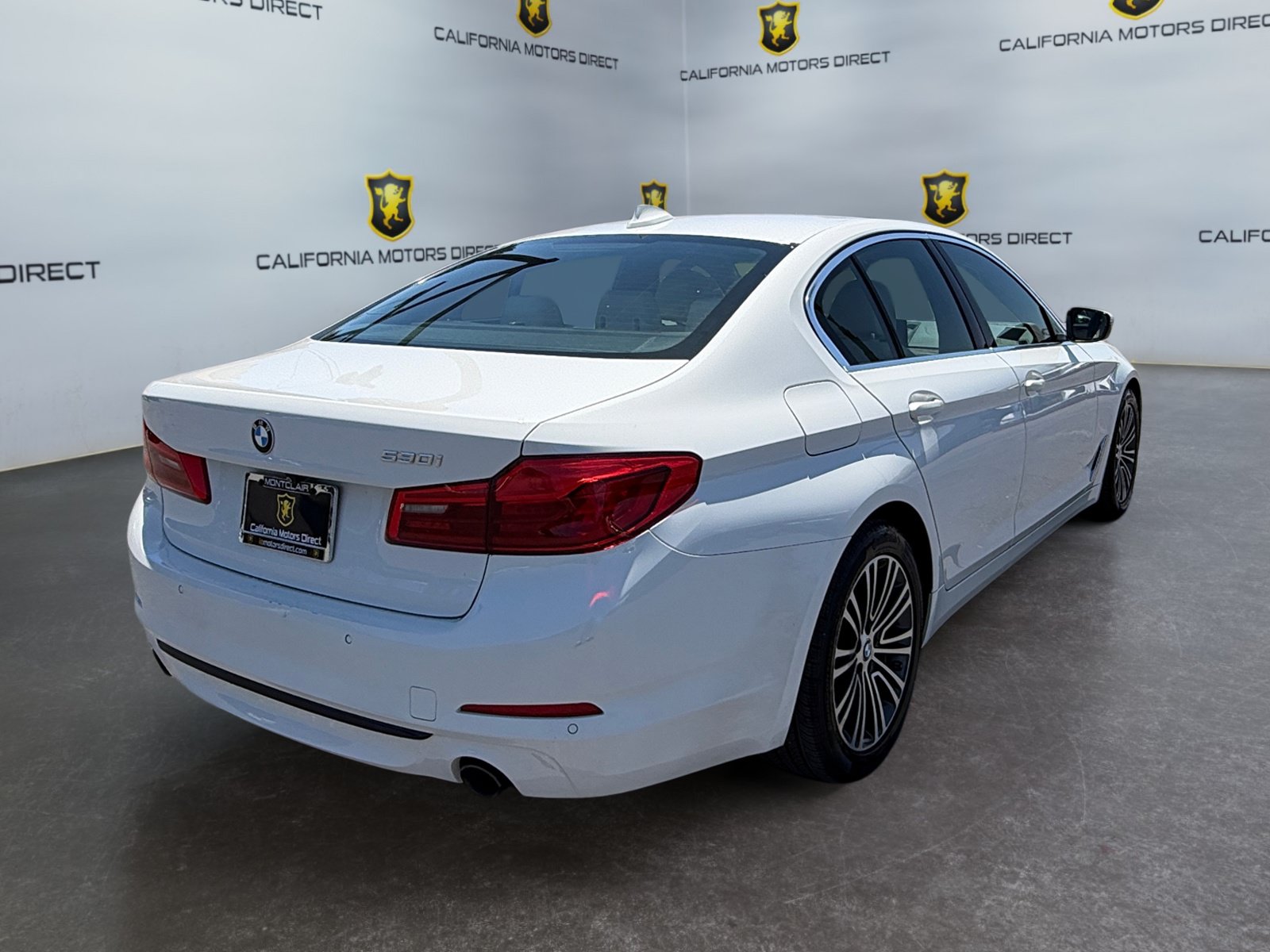 Used 2019 BMW 530i w/ Convenience Package RWD image 5