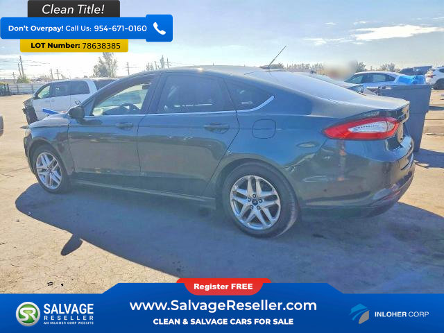 Used 2016 Ford Fusion SE image 3