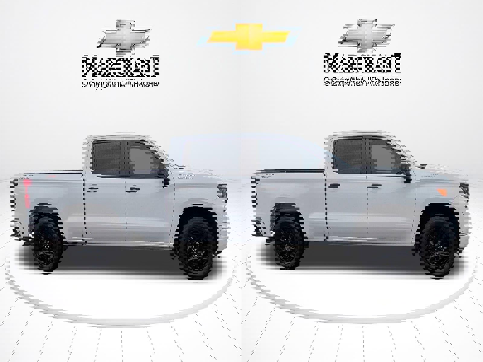 Used 2022 Chevrolet Silverado 1500 Custom image 3