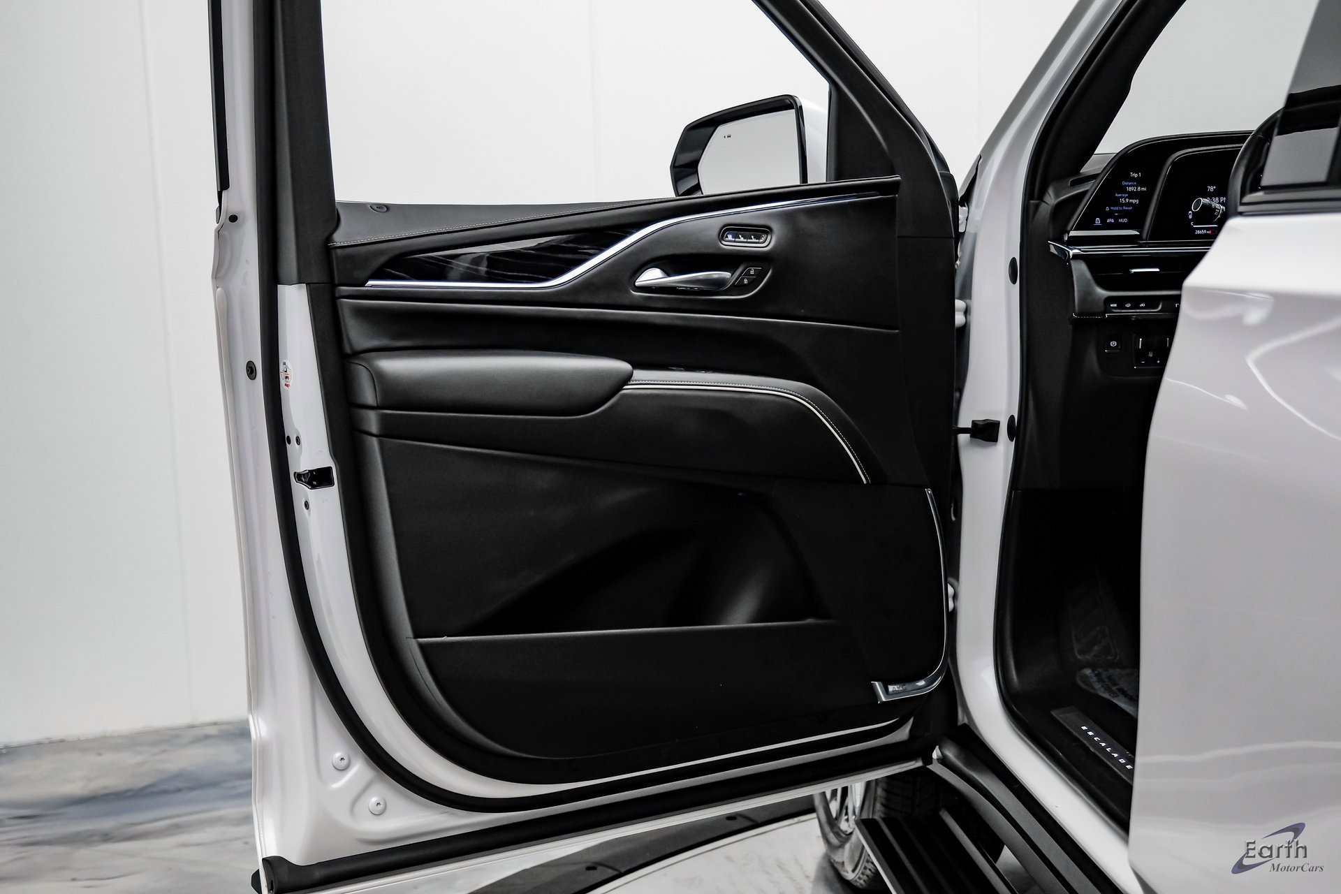 Used 2023 Cadillac Escalade V image 83