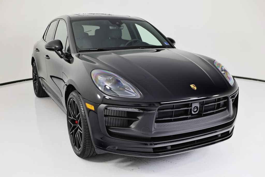 New 2026 Porsche Macan GTS AWD/4WD image 9