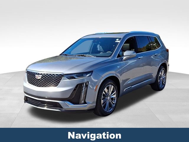Used 2025 Cadillac XT6 Premium Luxury image 4