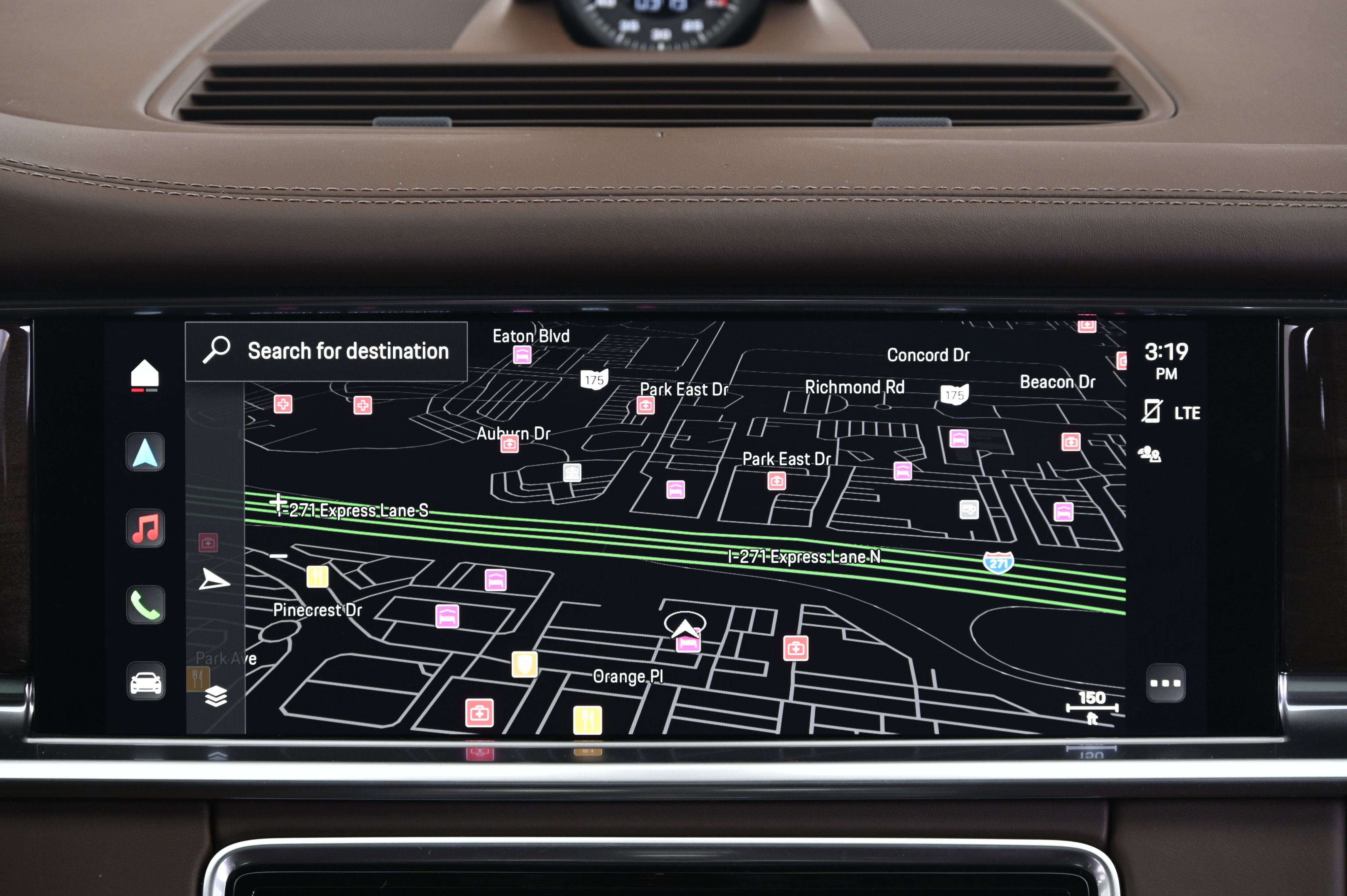 Used 2023 Porsche Panamera GTS image 33