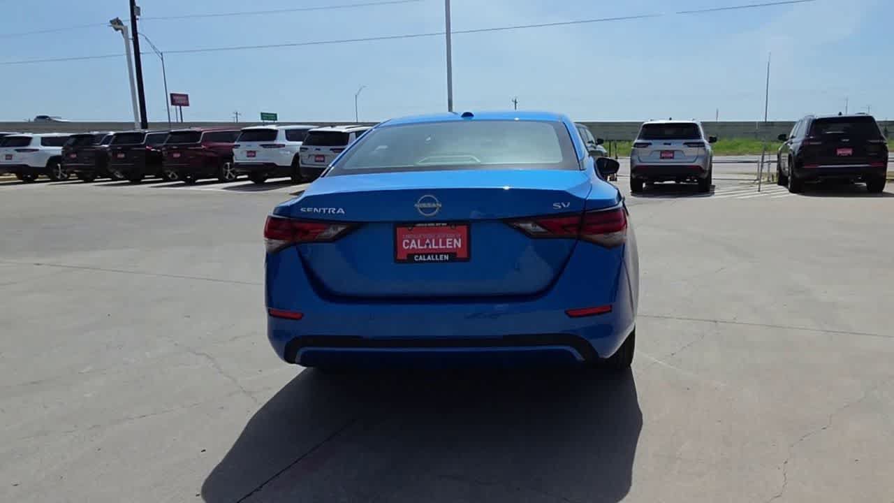 Used 2024 Nissan Sentra SV FWD image 7