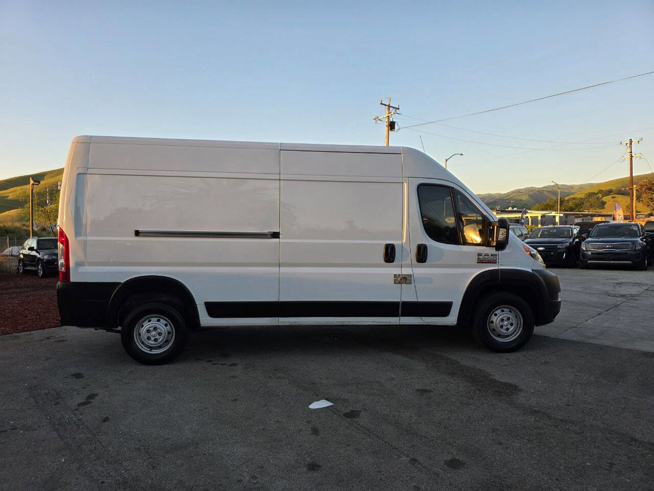Used 2021 RAM ProMaster 2500 image 3