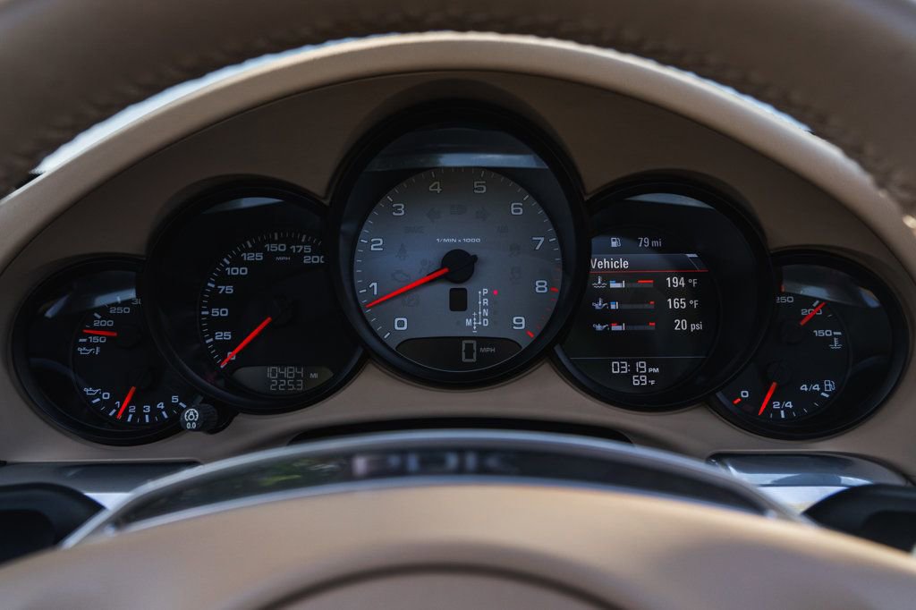 Used 2012 Porsche 911 Carrera S image 18