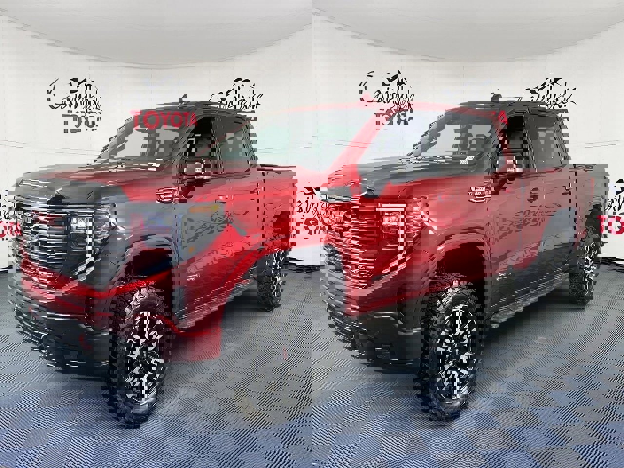 Used 2025 GMC Sierra 1500 AT4 w/ AT4 Premium Package image 2