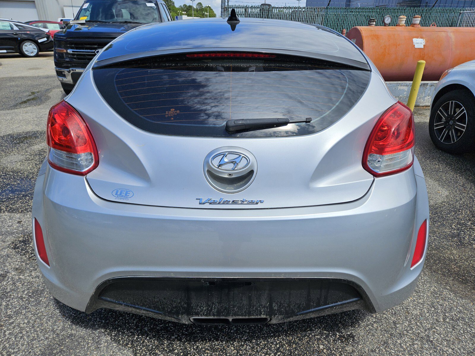 Used 2017 Hyundai Veloster Value Edition image 10