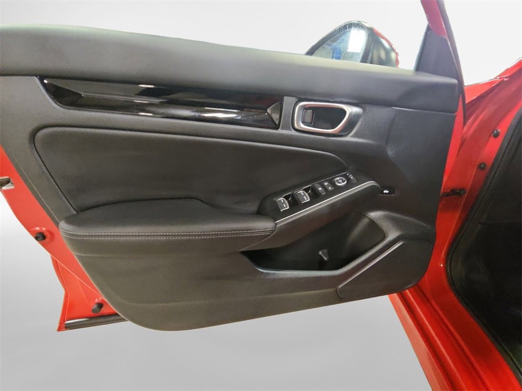 Used 2024 Honda Civic Touring image 14