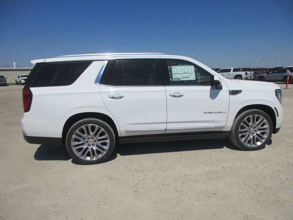 New 2026 GMC Yukon Denali w/ Denali Reserve Package AWD/4WD image 3