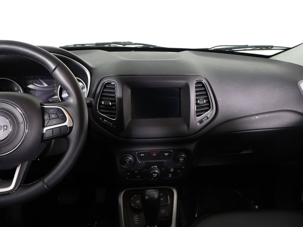 Used 2019 Jeep Compass Latitude AWD/4WD image 31