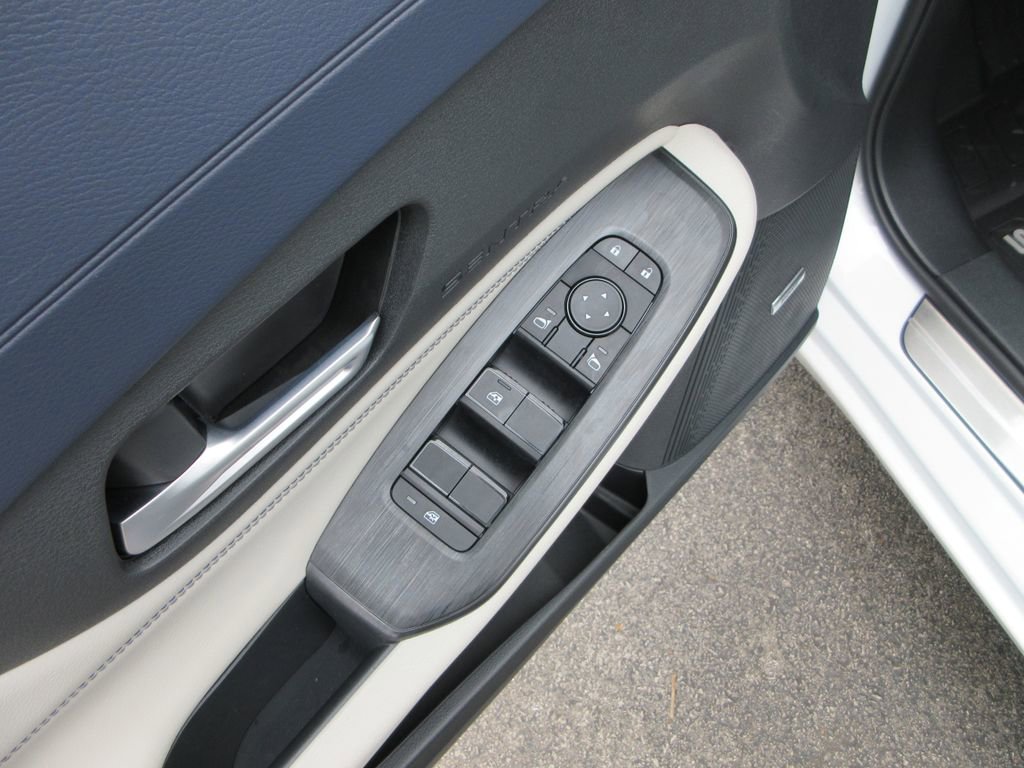 New 2026 Nissan Sentra SL w/ Floor Mat Package image 18