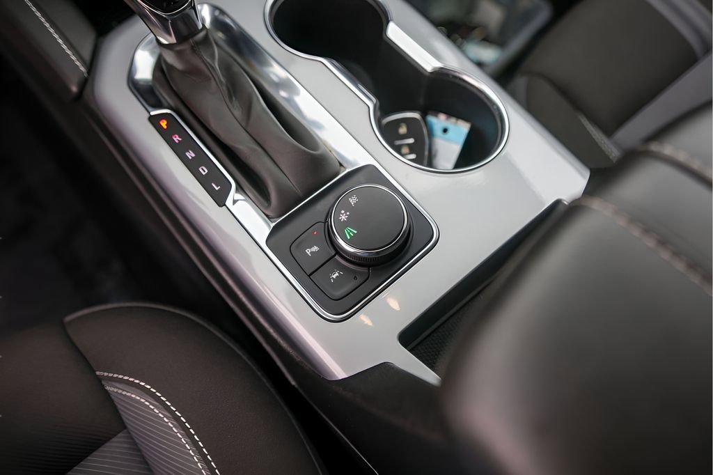 Certified 2023 Chevrolet Blazer LT w/ Driver Confidence Package FWD image 22